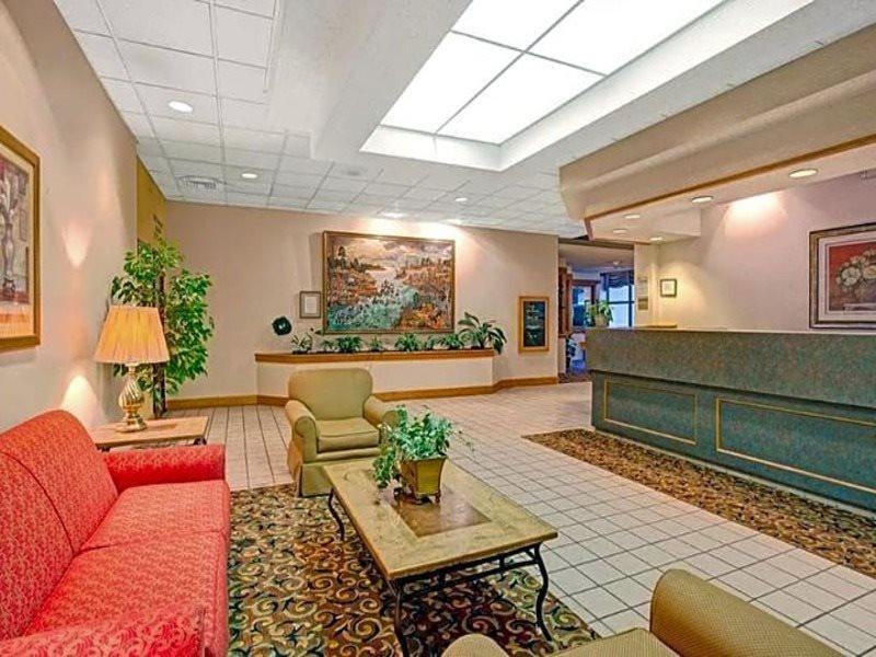 Days Inn Lake Norman Cornelius Bagian luar foto
